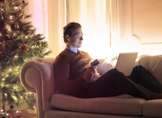 Fun Ways to Get Free Items During the Holiday Season